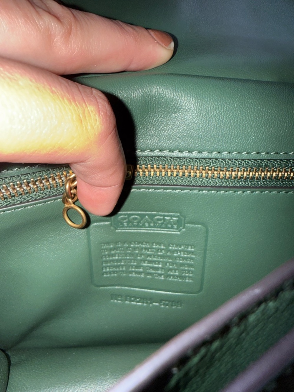 Coach Willis 18 Green Leather Top-Handle Crossbody Bag - Picture 6 of 6
